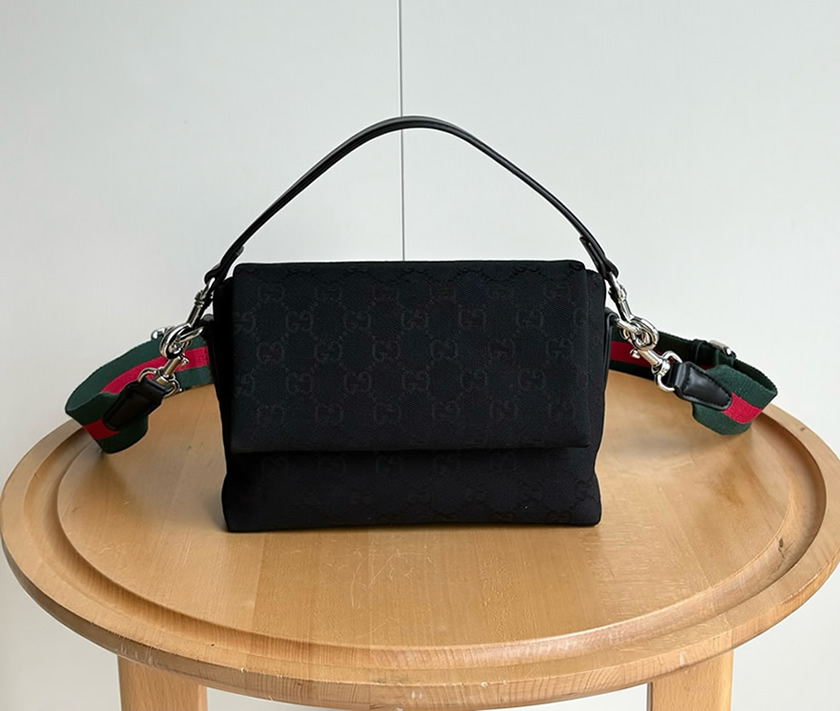 グッチ GGキャンバス 2WAY ショルダーバッグ ブラック GU821617