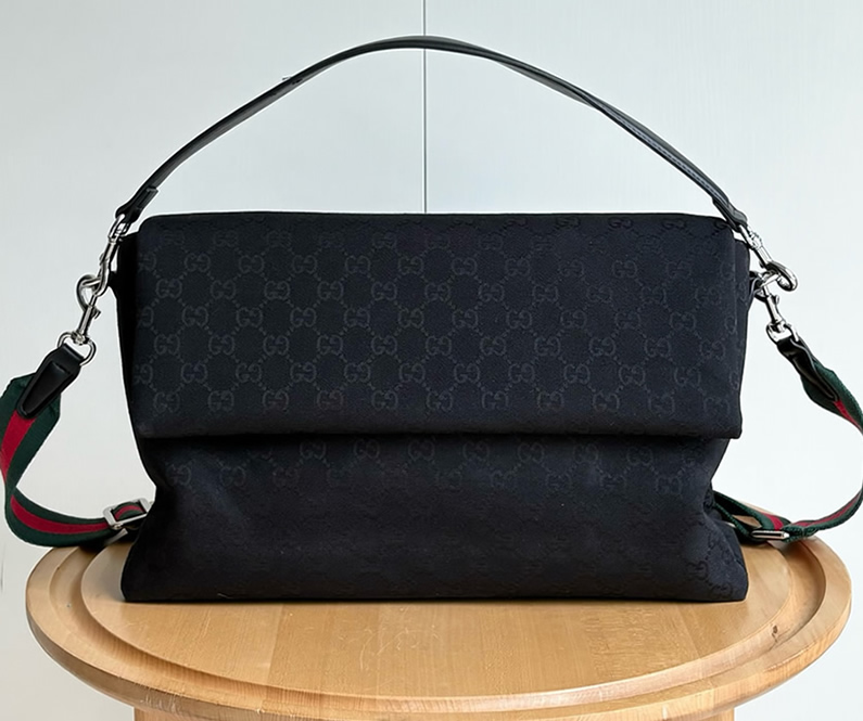 グッチ GGキャンバス 2WAY ショルダーバッグ ブラック Large GU821616
