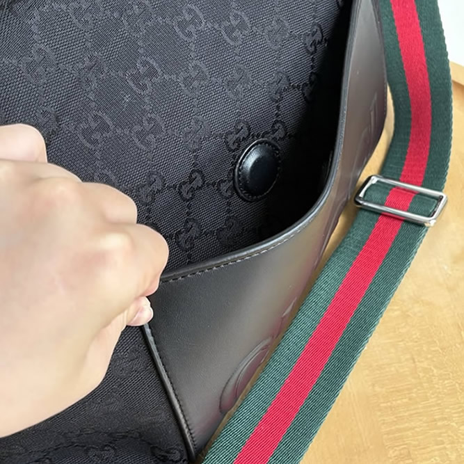 グッチ GGキャンバス 2WAY ショルダーバッグ ブラック Large GU821616 - 画像 (5)