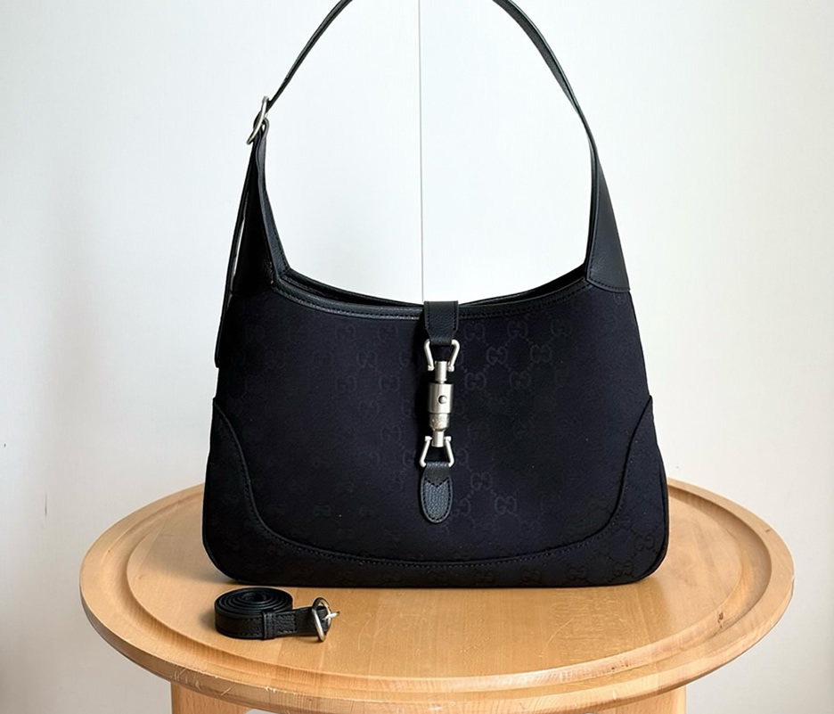 GUCCI ジャッキー 1961 スモール ショルダーバッグ GGキャンバス ブラック GU863136