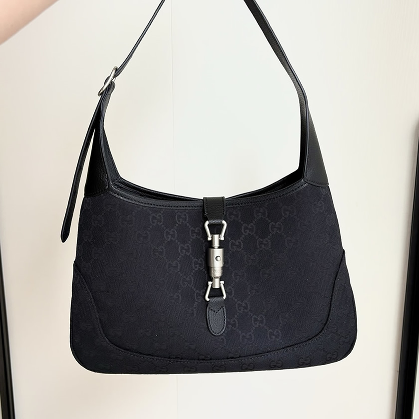 GUCCI ジャッキー 1961 スモール ショルダーバッグ GGキャンバス ブラック GU863136 - 画像 (9)
