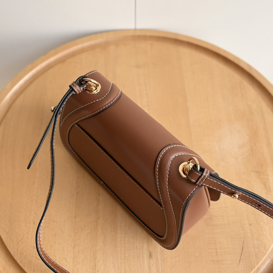 GUCCI ブロンディ ショルダーバッグ ブラウン レザー GU815700 - 画像 (4)