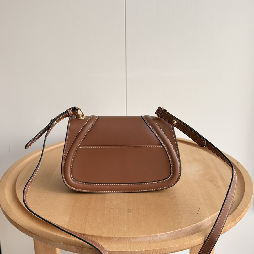 GUCCI ブロンディ ショルダーバッグ ブラウン レザー GU815700 - 画像 (5)