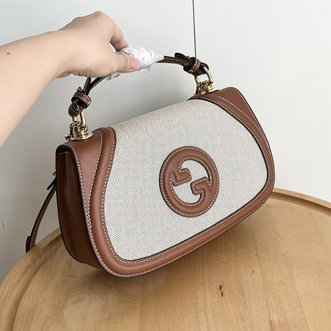 GUCCI ブロンディ スモール トップハンドルバッグ リネン キャンバス ブラウン レザー GU815714 - 画像 (5)