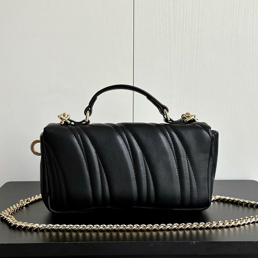 GUCCI GGマーモント ミニ トップハンドルバッグ キルティングレザー ブラック GU806017 - 画像 (3)
