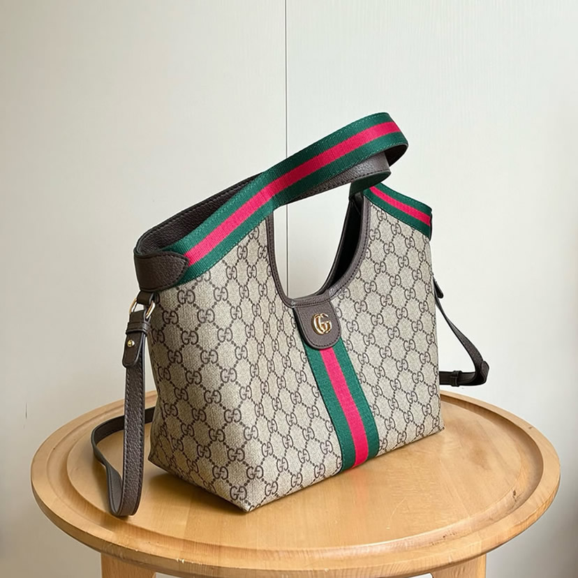 GUCCI オフィディア ミディアム トートバッグ GGスプリーム ブラウン レザー ウェブストライプ GU860845 - 画像 (2)