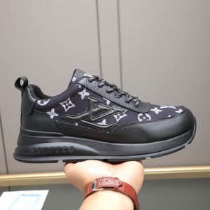 ルイ・ヴィトン ランアウェイ・ライン スニーカー ブラック モノグラム・パターン テキスタイル切替 shoes097