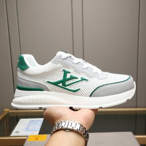 ルイ・ヴィトン ランアウェイ・ライン スニーカー ホワイト パンチングレザー切替 LVロゴ入り shoes103