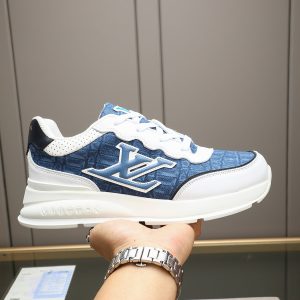 ルイ・ヴィトン ランアウェイ・ライン スニーカー ブルー 異素材切替 LVロゴ入り shoes107