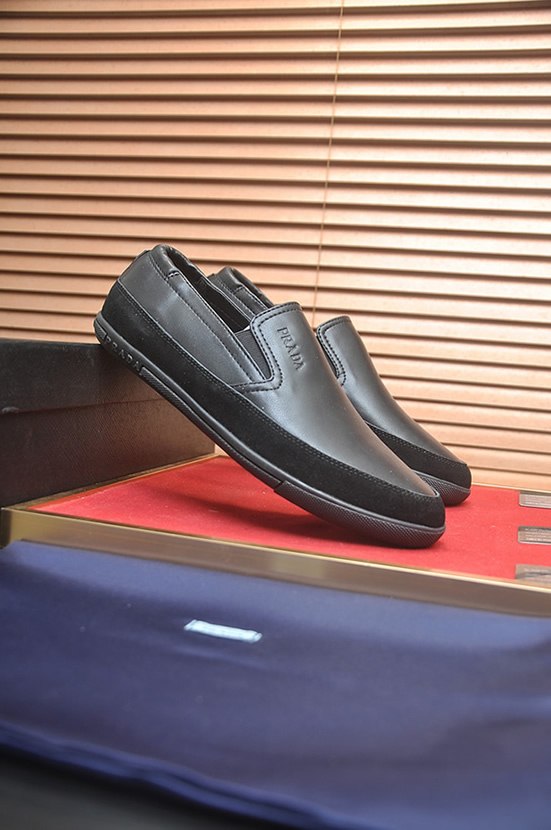 プラダ スリッポン スニーカー ブラック レザー スエード切替 PRADAロゴ入り shoes112 - 画像 (3)
