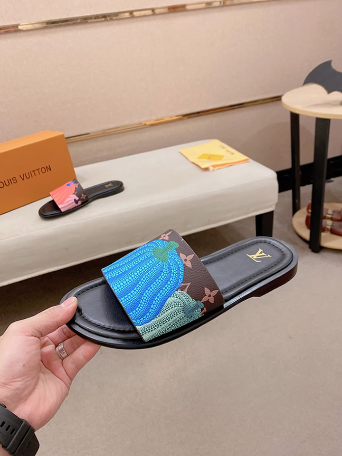 ルイヴィトン サンダル 草間彌生 モノグラム 南瓜 パンプキン ブラウン shoes131 - 画像 (4)