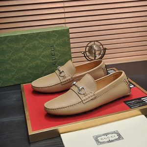グッチ ローファー レザー ベージュ ホースビット shoes151