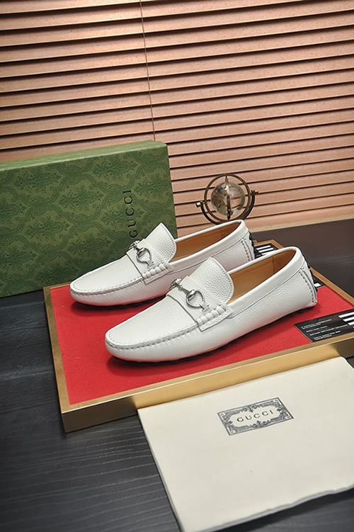 グッチ ローファー レザー ホワイト ホースビット shoes153
