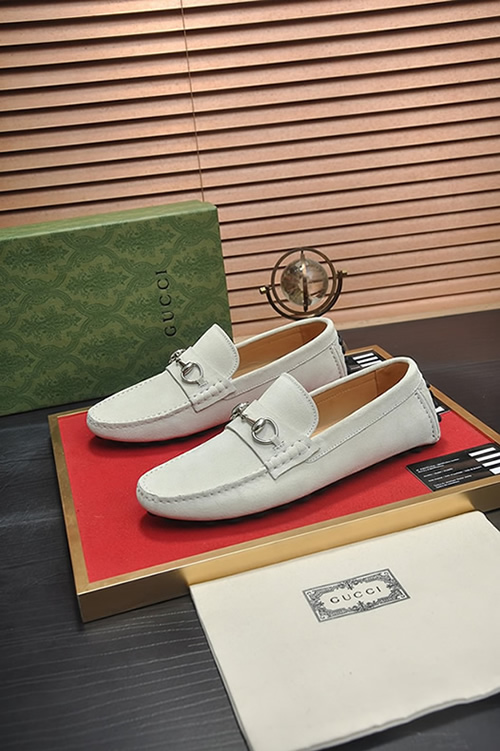 グッチ ローファー スエード レザー ホワイト ホースビット shoes155