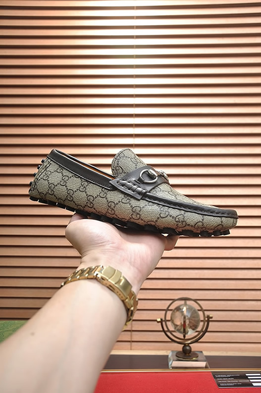 グッチ ローファー GGスプリーム キャンバス ブラウン shoes158 - 画像 (4)