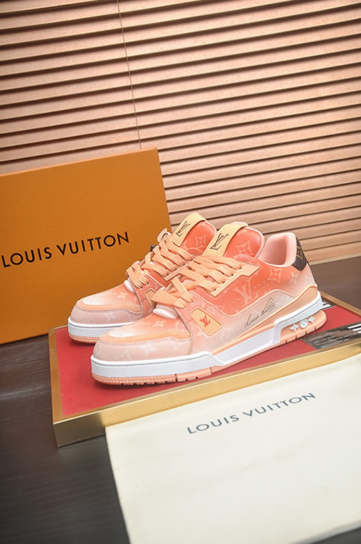 ルイヴィトン LVトレイナー ライン スニーカー モノグラム グラデーション shoes160