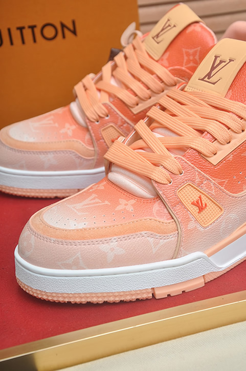 ルイヴィトン LVトレイナー ライン スニーカー モノグラム グラデーション shoes160 - 画像 (8)