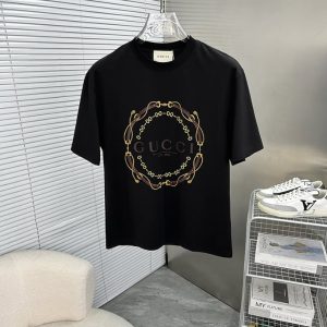 グッチ ビット＆チェーン プリント Tシャツ ブラック FS028