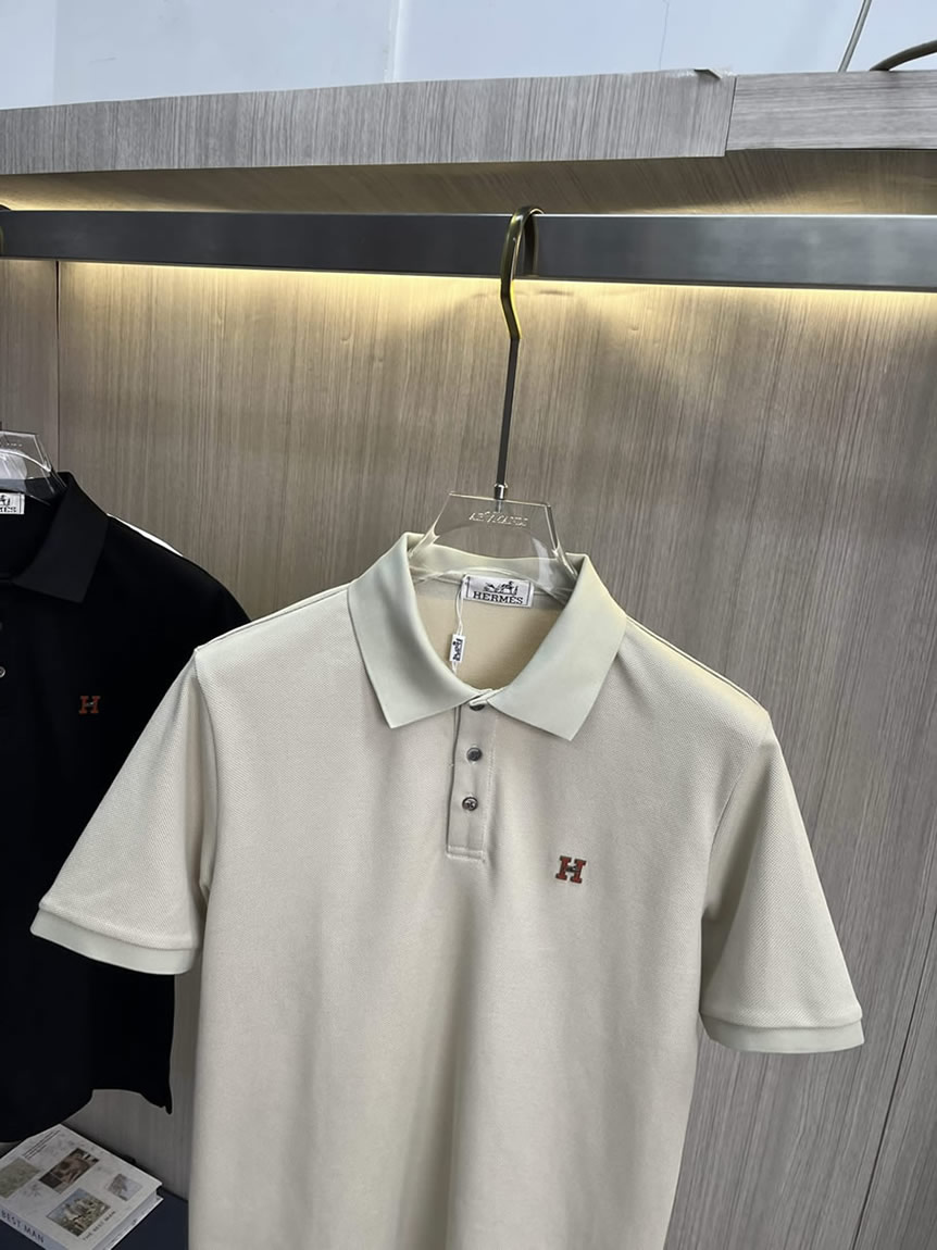 チ*き様 HERMES エルメス ベージュ ポロシャツ ハーフジップポロシャツ 中古・古着通販】HERMES (エルメス) Hロゴポロシャツ ベージュ サイズ
