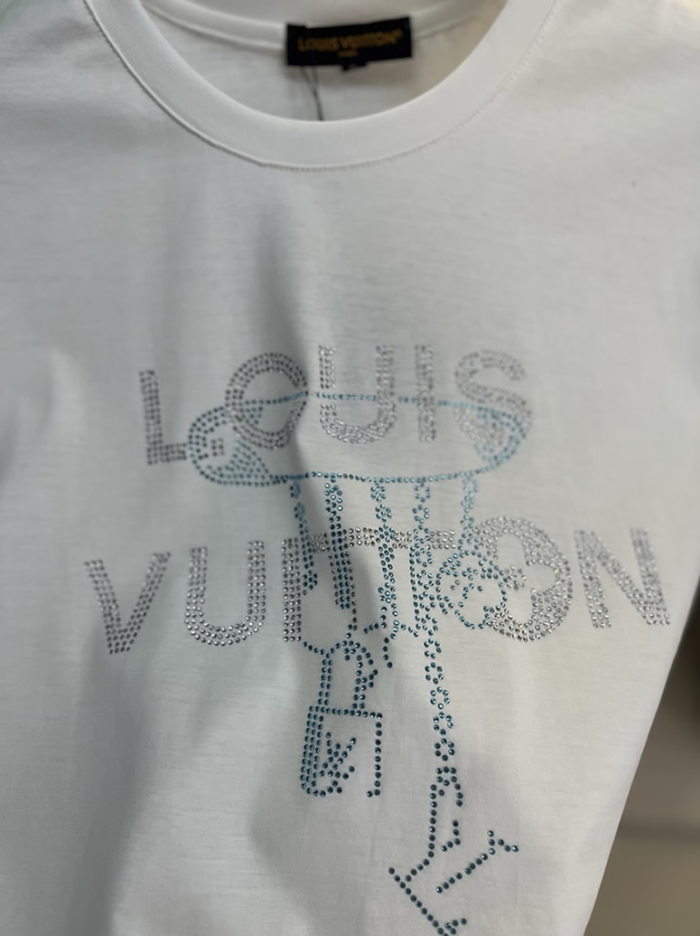 ルイ・ヴィトン ラインストーン ピンロゴ Tシャツ ホワイト FS055 - 画像 (6)
