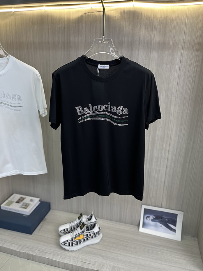 バレンシアガ ラインストーン ウェーブロゴ Tシャツ ブラック FS057