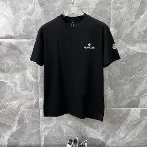 モンクレール ロゴパッチ Tシャツ ブラック FS072