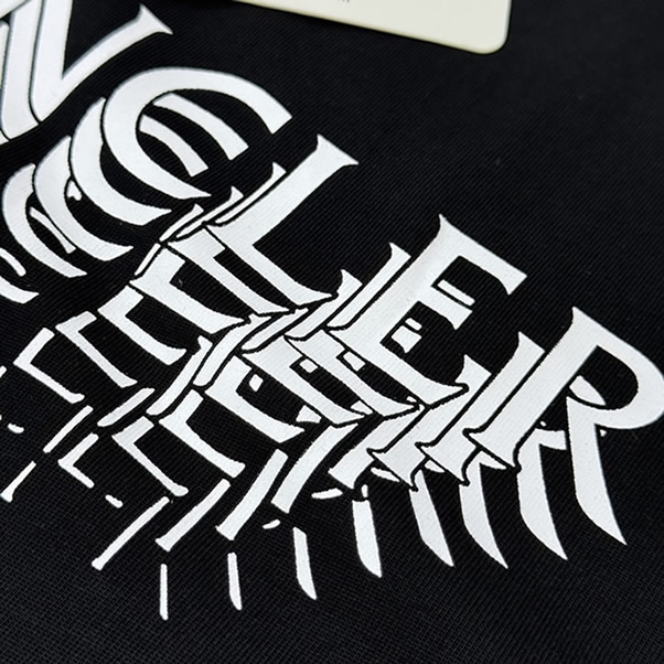 モンクレール 3D レイヤード ロゴ Tシャツ ブラック FS110 - 画像 (5)
