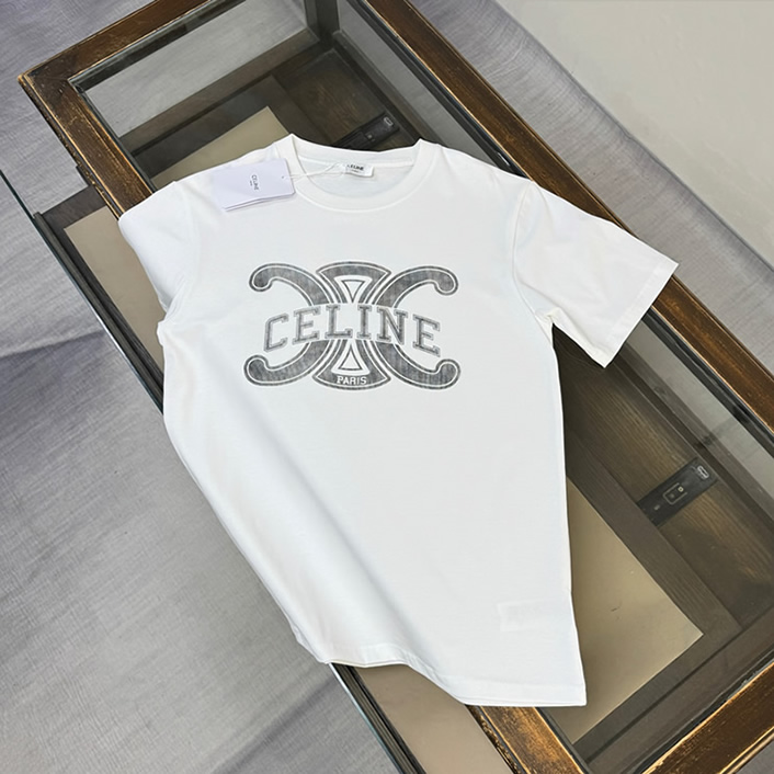 セリーヌ トリオンフ ロゴ プリント Tシャツ ホワイト FS113