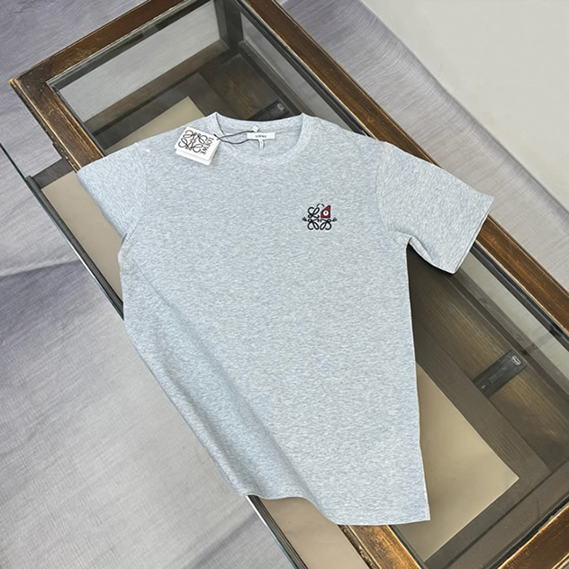 ロエベ エンブロイダリー アナグラム Tシャツ グレー FS115