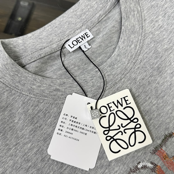ロエベ スパンコール ロゴ エンブロイダリー Tシャツ グレー FS126 - 画像 (3)