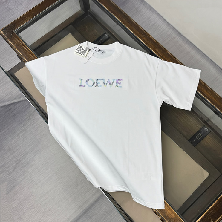 ロエベ スパンコール ロゴ エンブロイダリー Tシャツ ホワイト FS128