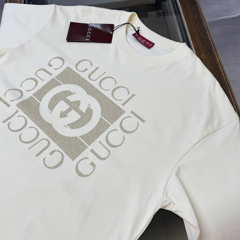 グッチ ヴィンテージロゴ インターロッキングG Tシャツ アイボリー FS132 - 画像 (2)