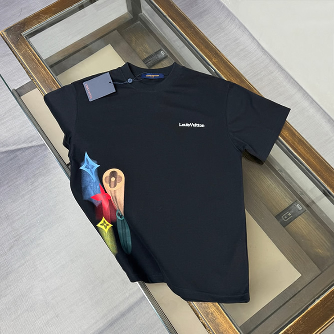 ルイ・ヴィトン サイド グラフィック モノグラム フラワー Tシャツ ブラック FS143