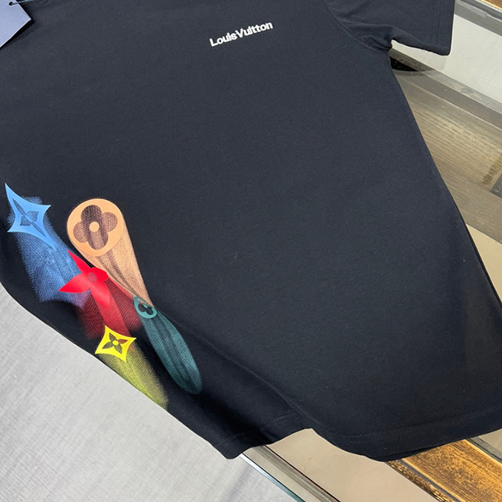 ルイ・ヴィトン サイド グラフィック モノグラム フラワー Tシャツ ブラック FS143 - 画像 (6)