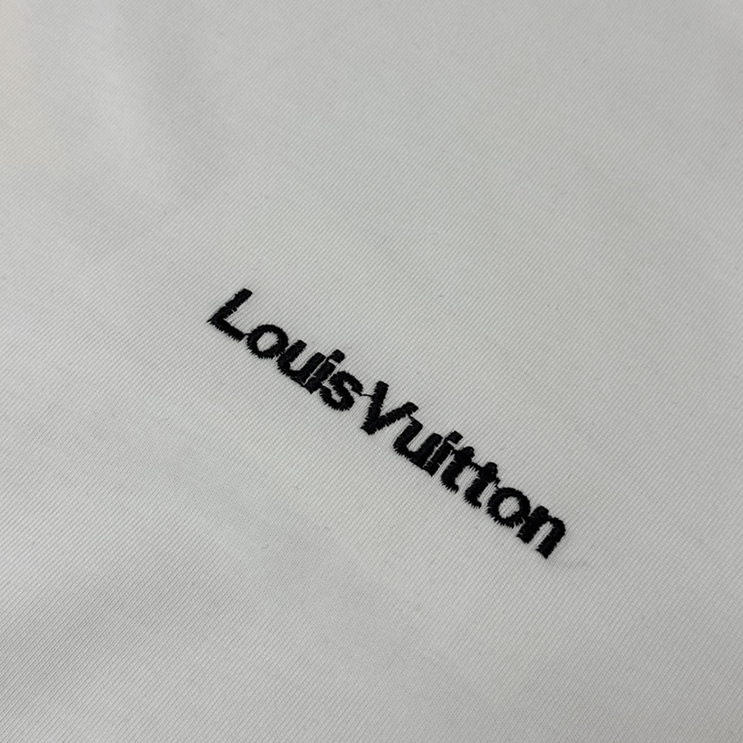 ルイ・ヴィトン サイド グラフィック モノグラム フラワー Tシャツ ホワイト FS144 - 画像 (6)