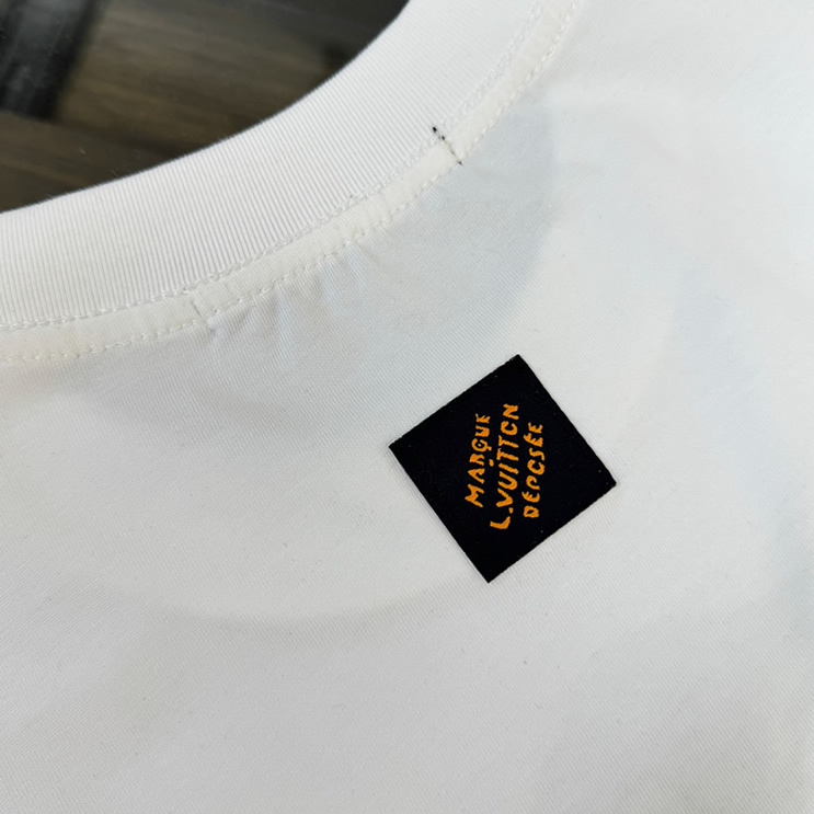 ルイ・ヴィトン フラッグ グラフィック パッチ Tシャツ ホワイト FS146 - 画像 (8)
