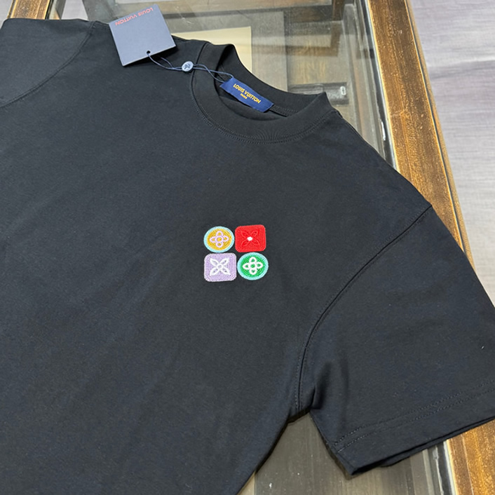ルイ・ヴィトン マルチカラー エンブロイダリー フラワー Tシャツ ブラック FS147 - 画像 (3)