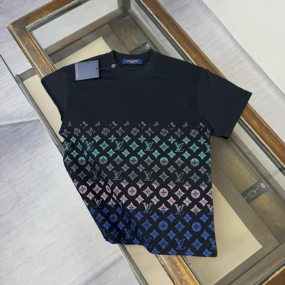 ルイ・ヴィトン グラデーション モノグラム パターン Tシャツ ブラック FS151