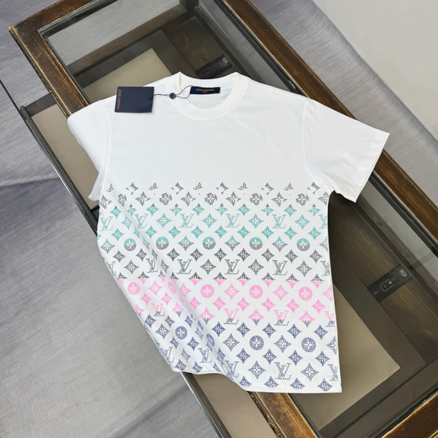 ルイ・ヴィトン グラデーション モノグラム パターン Tシャツ ホワイト FS152