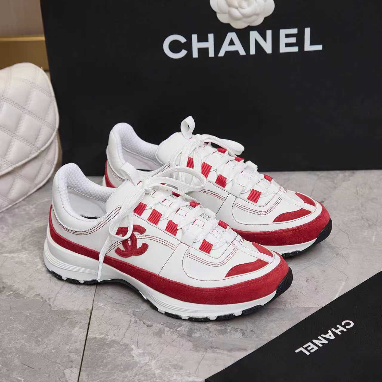 シャネル サイド CCロゴ ミックス素材 レトロ スニーカー ホワイト/レッド shoes170 - 画像 (2)