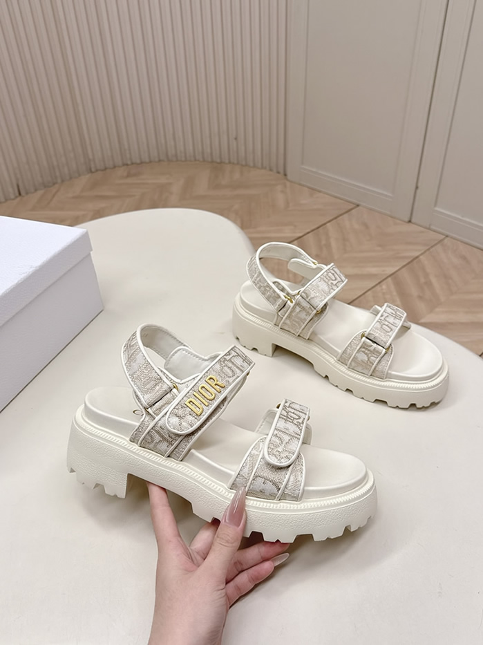 ディオール オブリーク エンブロイダリー 厚底 サンダル ベージュ shoes176 - 画像 (5)