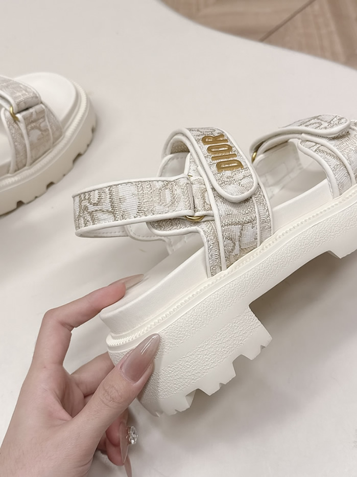 ディオール オブリーク エンブロイダリー 厚底 サンダル ベージュ shoes176 - 画像 (7)