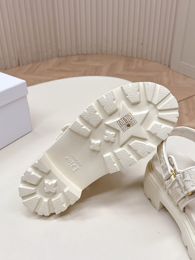 ディオール オブリーク エンブロイダリー 厚底 サンダル ベージュ shoes176 - 画像 (9)
