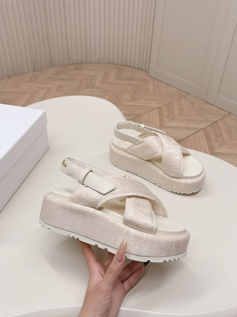 ディオール オブリーク ジャカード プラットフォーム サンダル ベージュ shoes180 - 画像 (3)