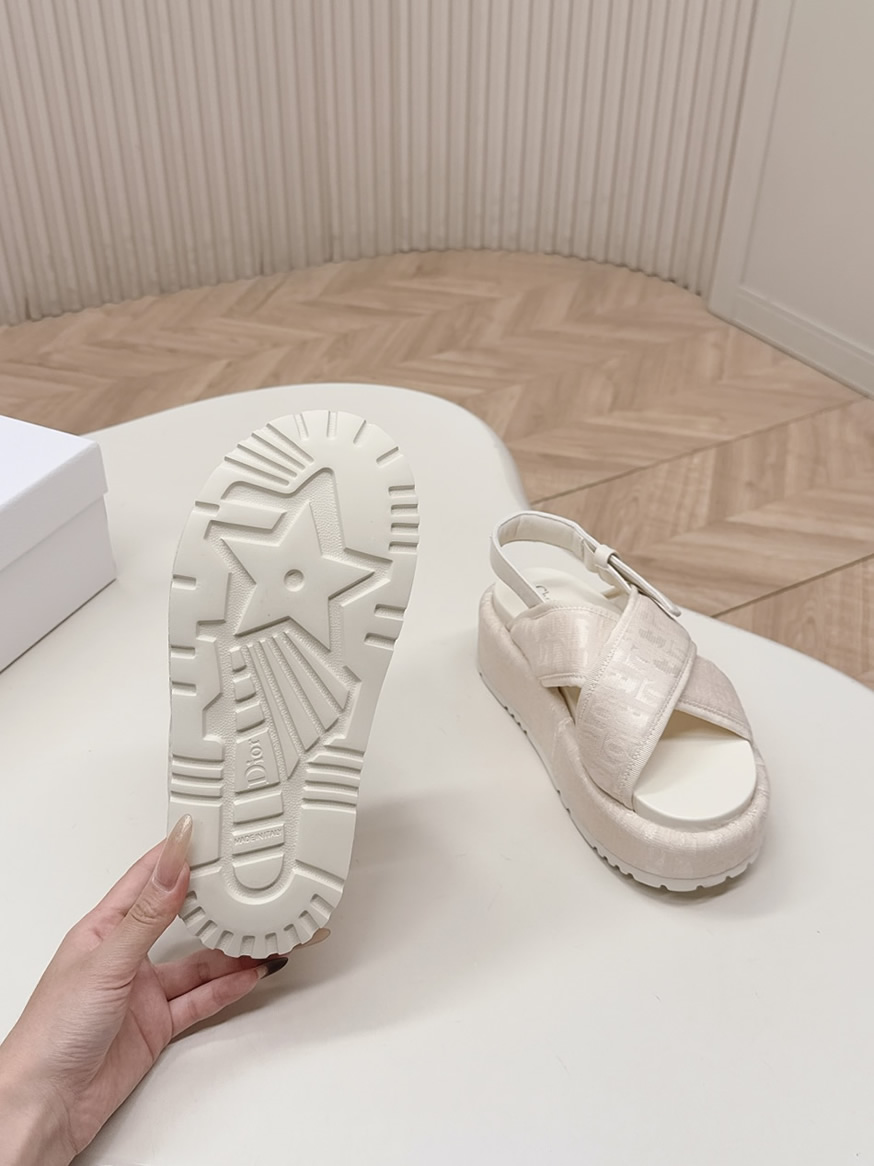 ディオール オブリーク ジャカード プラットフォーム サンダル ベージュ shoes181 - 画像 (6)