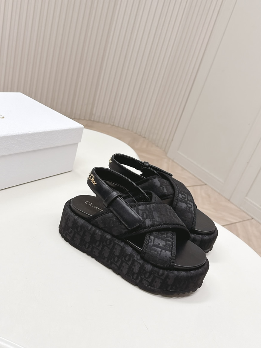 ディオール オブリーク ジャカード プラットフォーム サンダル ブラック shoes184 - 画像 (3)