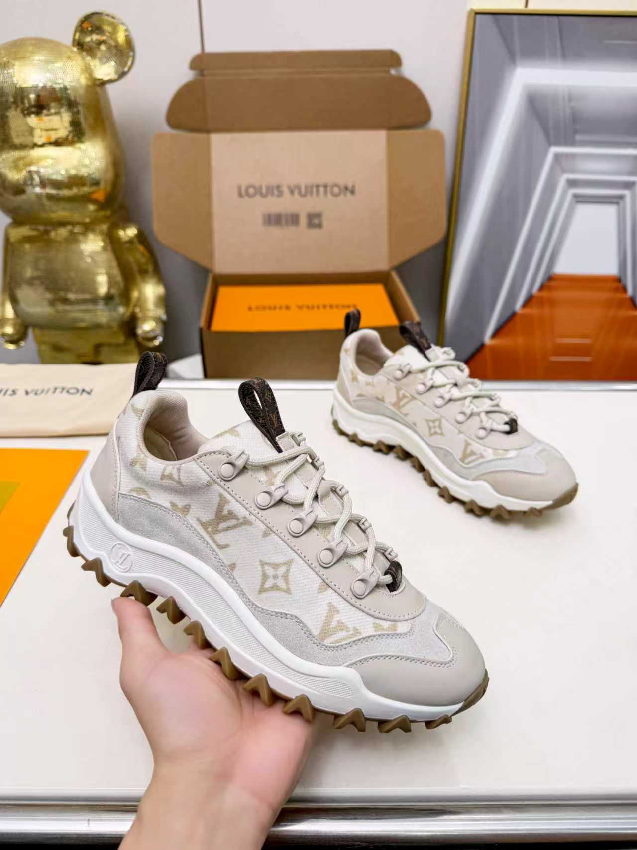 ルイ・ヴィトン LV ラッシュ ライン モノグラム キャンバス スニーカー ベージュ shoes194 - 画像 (2)