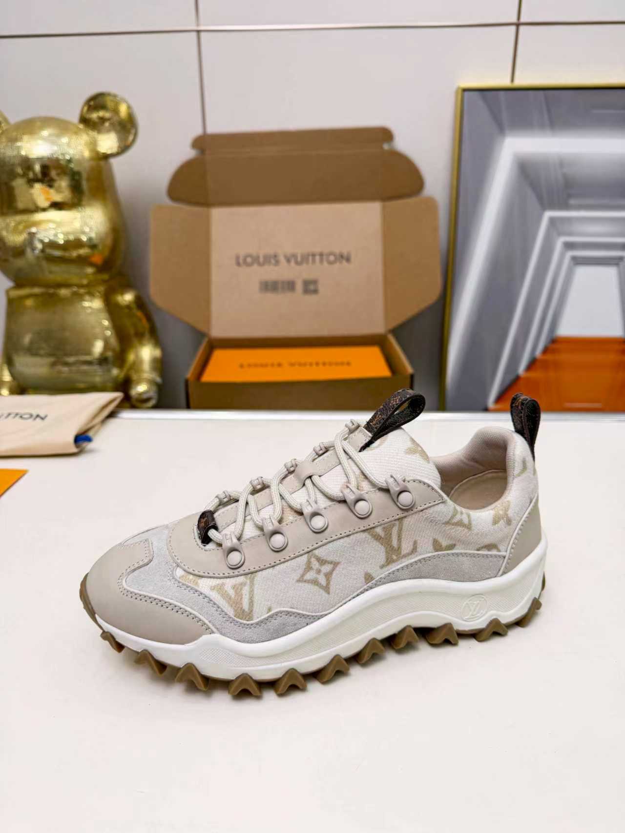 ルイ・ヴィトン LV ラッシュ ライン モノグラム キャンバス スニーカー ベージュ shoes194 - 画像 (7)