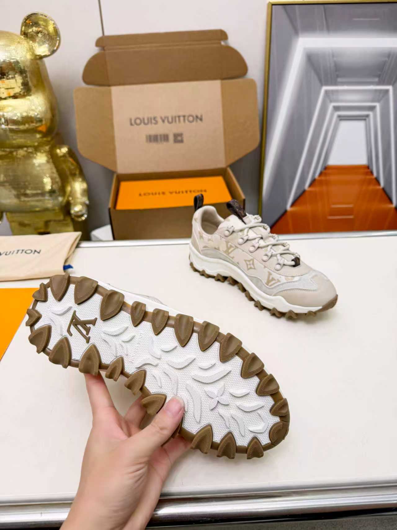 ルイ・ヴィトン LV ラッシュ ライン モノグラム キャンバス スニーカー ベージュ shoes194 - 画像 (8)