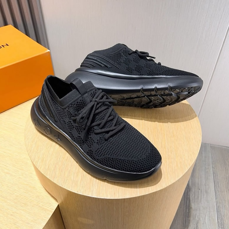 ルイ・ヴィトン ラン 55 テクニカル ニット スニーカー ノワール shoes209 - 画像 (4)